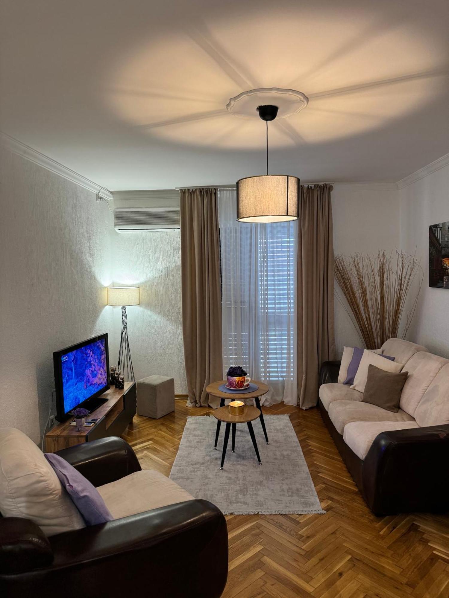 בודווה Casa Apartments, Two-Bedroom Apartment מראה חיצוני תמונה
